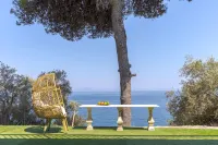 Ninemia Seaview by Estia Hotels in Perama