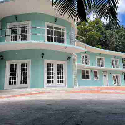 Toraille Waterfall Villas Hotel Exterior