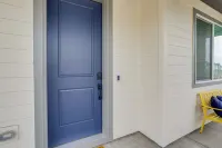 Great for Families! Newly Built Home in Aurora