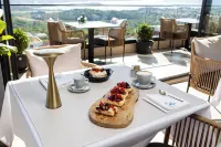 Royal Blue Resort & Residences Hotels in Kavac