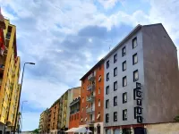 Hotel Molise 2 Hotels in der Nähe von U-Bahnstation Corvetto