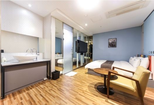 더비엔비 온천시설