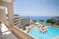 Grecian Park - Mewah