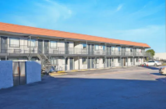 達拉斯西阿靈頓超級7號旅館 鄧肯維爾酒店