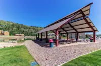 Steps to Brian Head Resort: Ski Home w/ Games - 3-Star