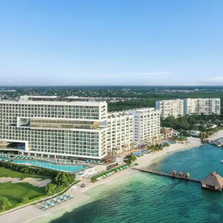 Dreams Vista Cancun Golf & Spa Resort