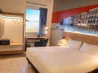Ibis Styles El Malecon Guayaquil - balcony