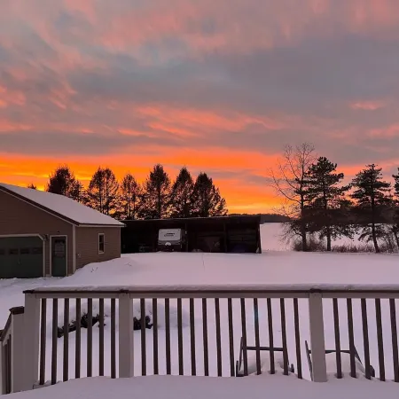 Charming country home with beautiful sunsets and sunrises Отели в г. Лисандер