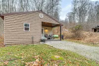 1 Mi to Hunting: Cozy & Secluded Stout Cabin - 3 stjerner