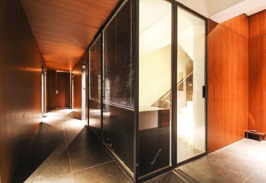 강남 야경 및 숙소 접근성