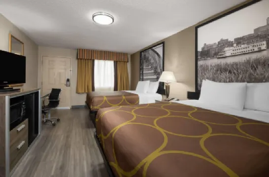 Super 8 by Wyndham Macon West Отели в г. 