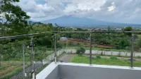 Inapstay - Villa Aura Puncak Landungsari