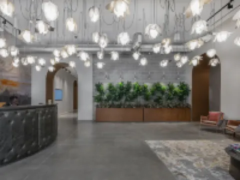 Stylish 1BR in Assembly Square | Pool, Gym & Views Hotels in Somerville