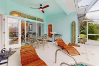 Prime House With Lanai, Private Pool, Bbq, and Water Views - واي فاي