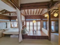 Jeonju Dalbithyang Pension