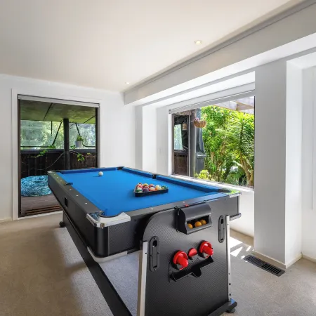 Villa De La Isla - Ocean Views Onetangi Отели в г. Уэйхек Айленд