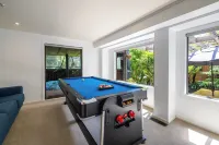 Villa De La Isla - Ocean Views Onetangi