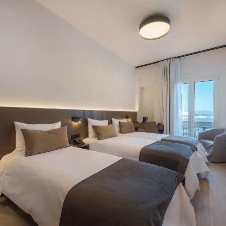 Lesvion Hotel