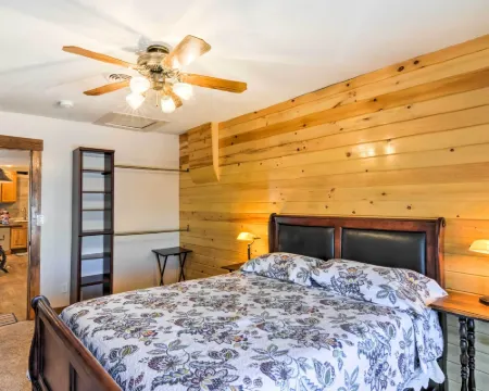 Updated Main St Apt Near Fishlake and Capitol Reef! Hotels in Salina