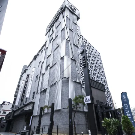 Cherish Boutique Hotel Отели рядом с достопримечательностью «Парк Дурю»