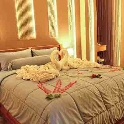 ไพรเวท จากุชชี่ พูล สวีท ใกล้วอล์คกิ้ง สตรีท Rooms