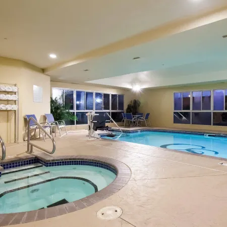 Comfort Suites Central-I-44