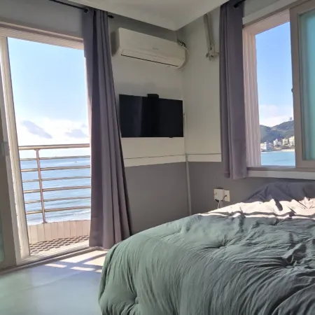 Busan Songjeong New Beach Pension