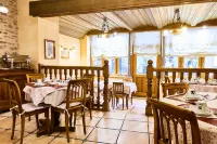 Logis Hotel Saint-Martin - 3-Star