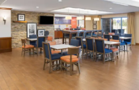 Hampton Inn Frostburg