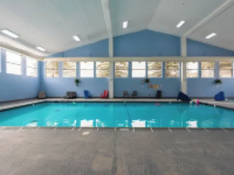 All Seasons Resort Hotels in Kalkaska