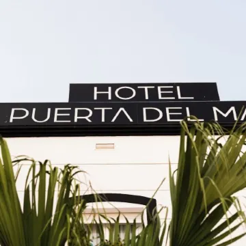Hotel Puerta del Mar - Adults Recommended