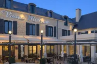 Logis Hôtel-Restaurant Au Vieux Morvan, au cœur de la Bourgogne, Piscine & Spa, Hôtel Climatisé Hotéis em 