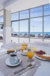 Rayentray Hostal - Bữa sáng