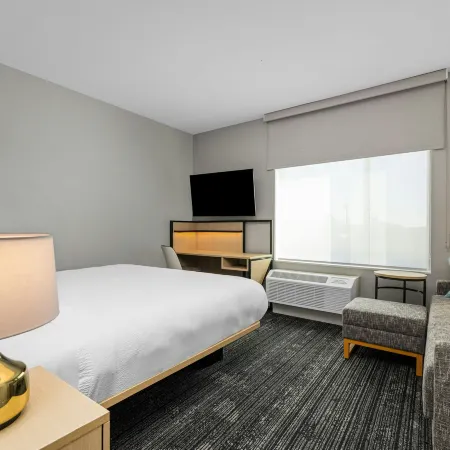 TownePlace Suites by Marriott Pell City Отели в г. Сент-Клэр
