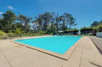 Brit Hotel Golfhotel Saint Samson - Pools