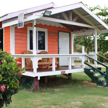 Sunshine Cabanas At Ocean View