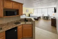 Tesla BioHealing Wellness Hotel & Resort, Ramada by Wyndham