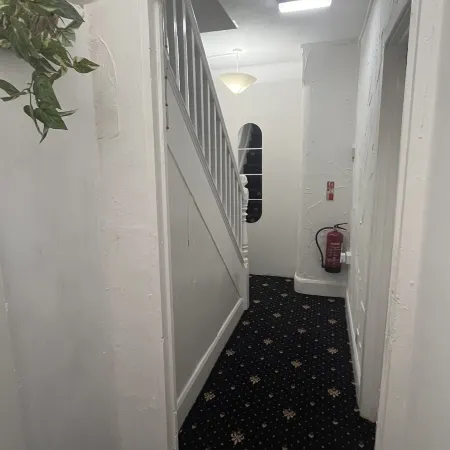 Stay at 25