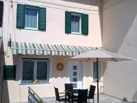 Relax in an Atmospheric Landscape Hotel a Cormons