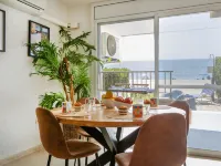 Miami Palace Отели рядом с достопримечательностью «Пляж Гуардамар»