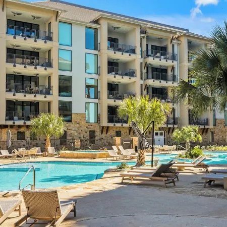 Breathtaking Sunrise Views Over Lake LBJ - Luxury 3BR Waterfront Condo