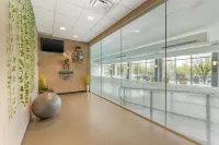 Best Western Plus Mission City Lodge - Gym