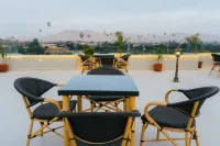 The View Luxor hotel - Pools