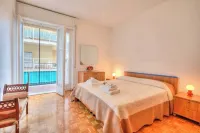 Casa Letizia Few Min from Sea Outdoor Dining for 4 - Happy Rentals - 4-Star