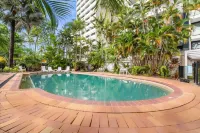 Easy Stay Pool Esplanade Views - Homestays
