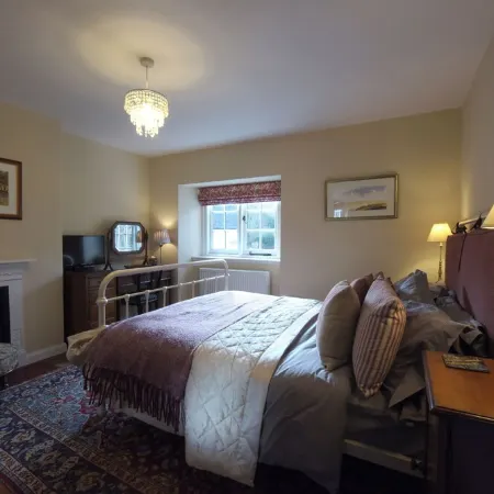 Beautifully Restored 2 Bedroom, Pet Friendly Cottage, Ideal for Exploring Exmoor