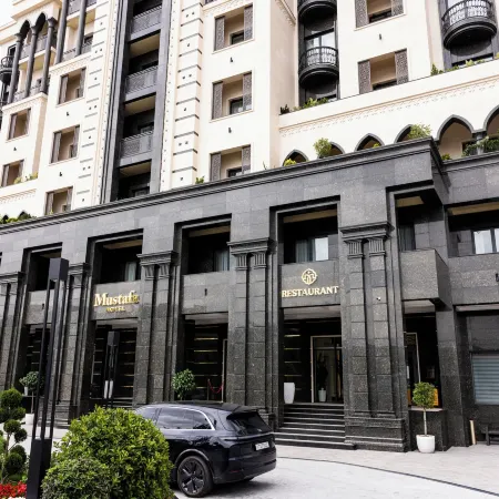 Mustafa Hotel