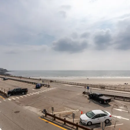 The Atlantic Motel