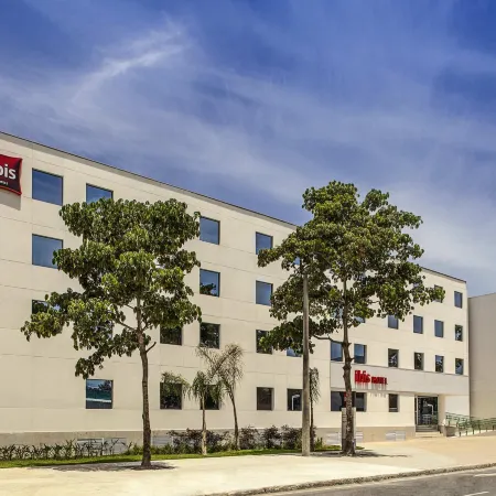 Ibis Rio de Janeiro Parque Olimpico Отели рядом с достопримечательностью «Олимпийский теннисный центр»