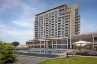 Kempinski Hotel Brazzaville - piscina